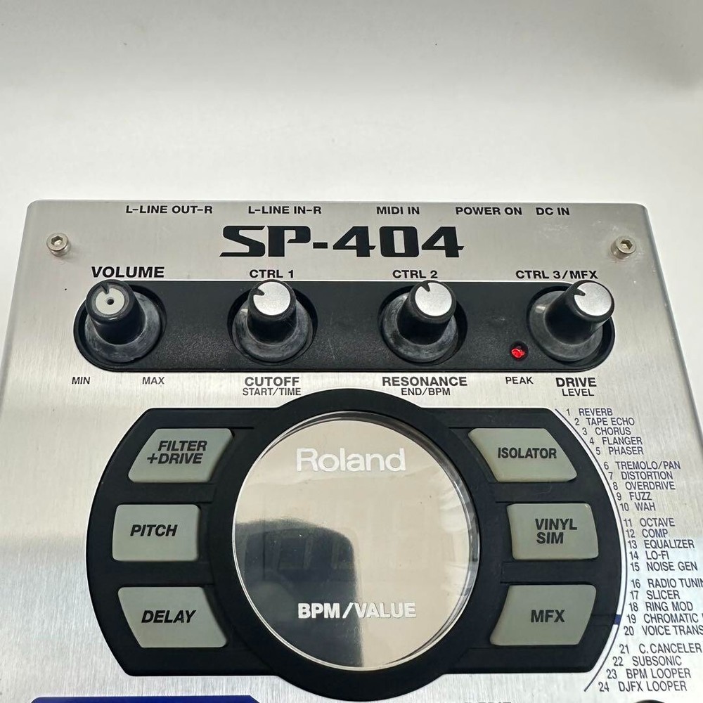 Roland SP-404 Dr. Sample Portable Linear Wave Sampler Sequencer Machine Effector