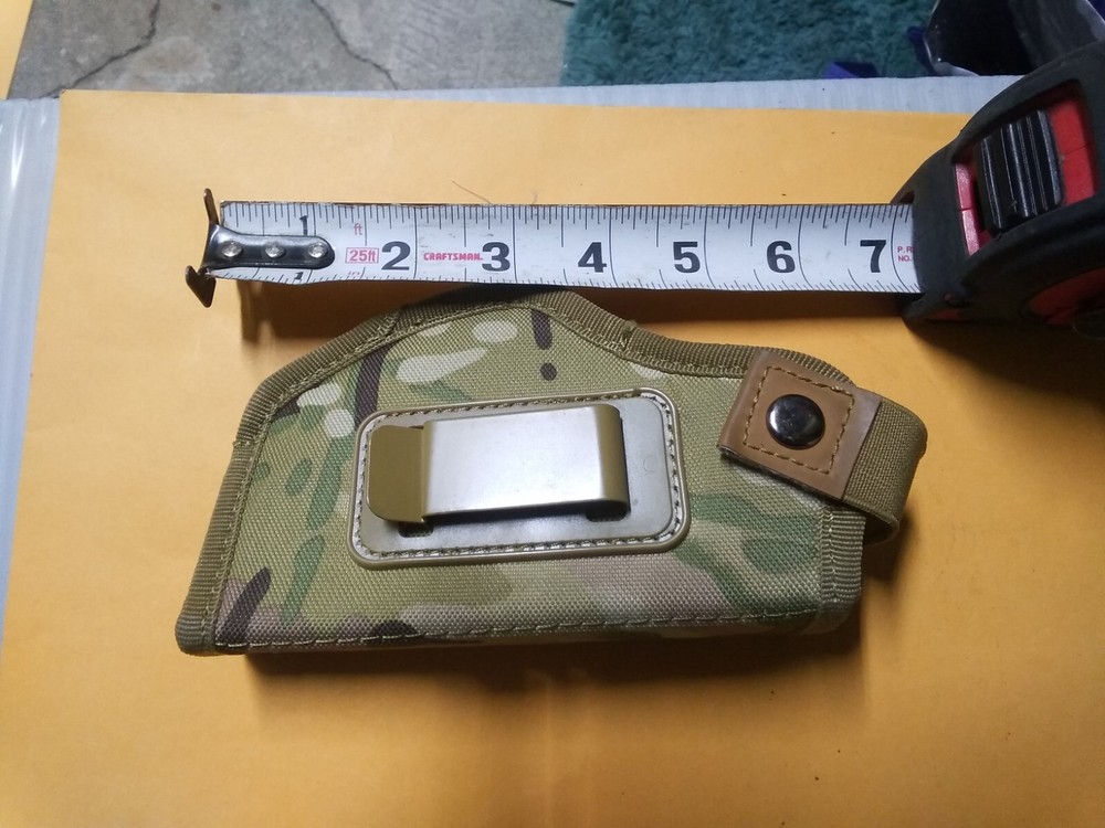 CAMO HOLSTER UNBRANDED - NICE SHAPE