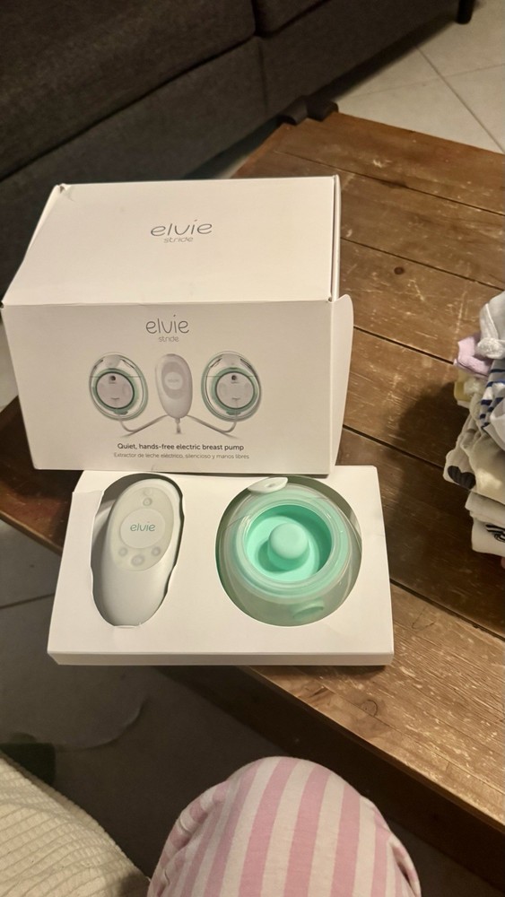 Elvis Stride Hands-free Breast Pump