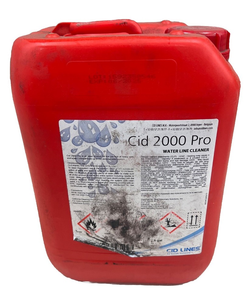 CID 2000 Pro Waterline Cleaner 2.6 Gallon EXP: 06/2025