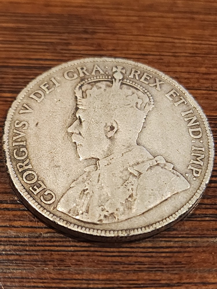 1918 Canada 50 Cents Silver Coin