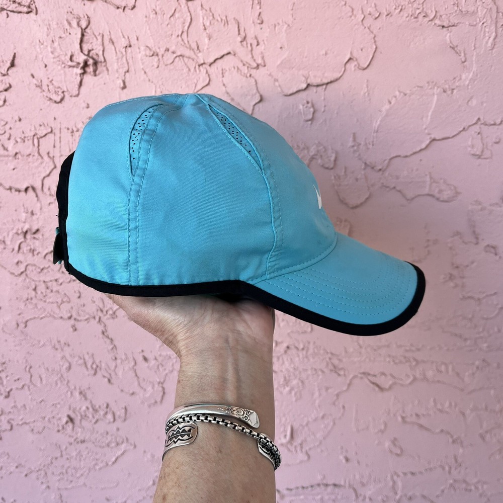 Nike Featherlight Dri-Fit Hat Cap Strap Back Sky Blue Panel Lightweight Flaw