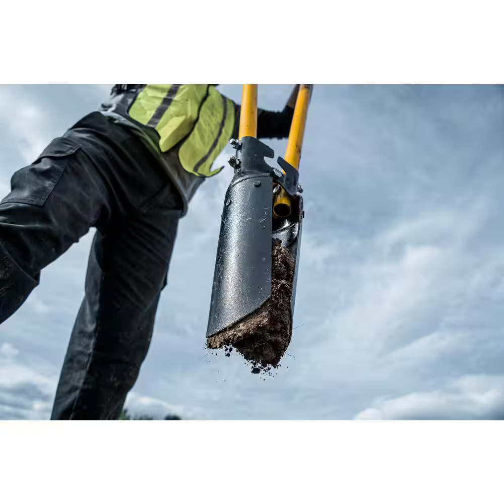 46 In. Fiberglass Handle Post Hole Digger