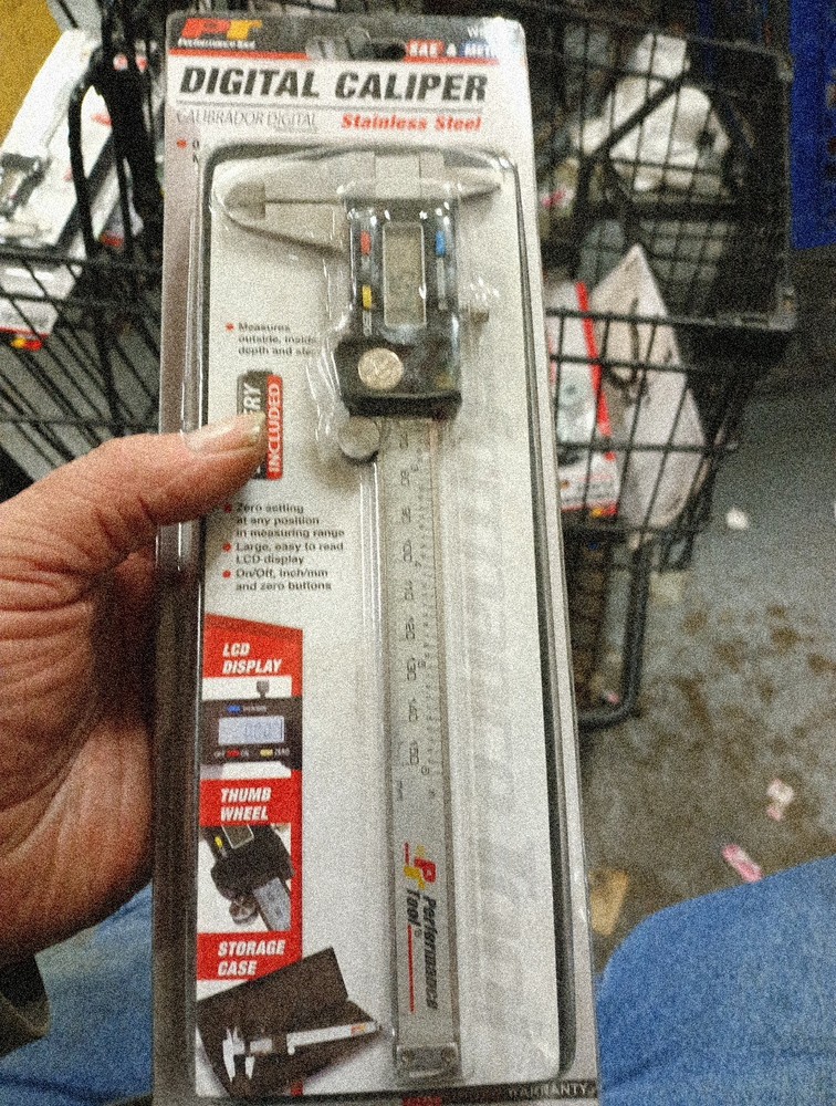 Performance Tool Digital Caliper - 0-6in W80152 .    9125