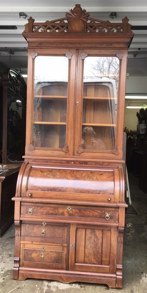 VICTORIAN WALNUT CYLINDER SECRETARY DESK