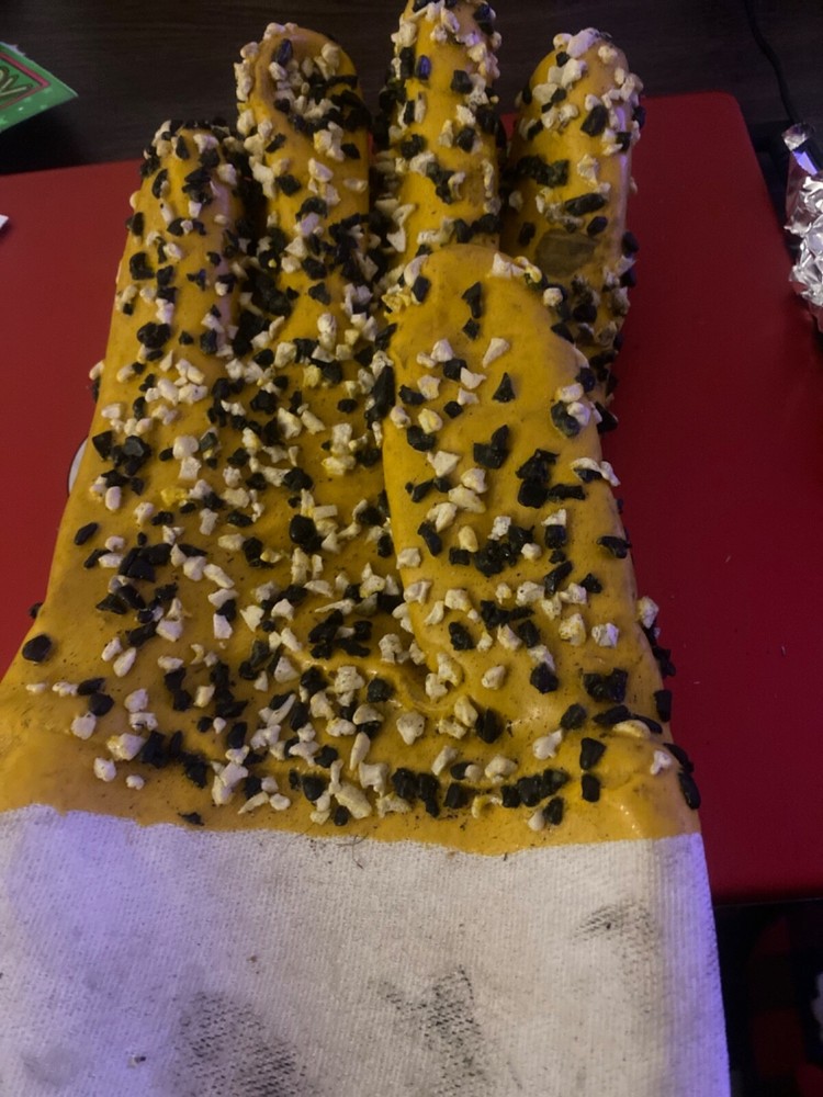 right hand ugly gloves