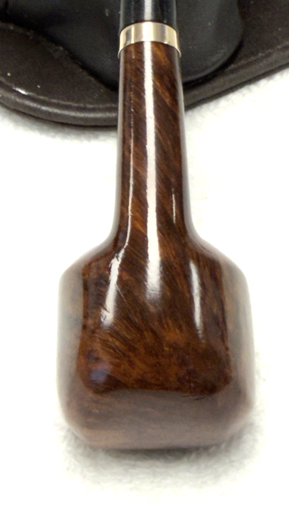L.B.S. Pipe "VIEILLE BRUYERE" Smooth Small Lightweight 4 Panel Apple