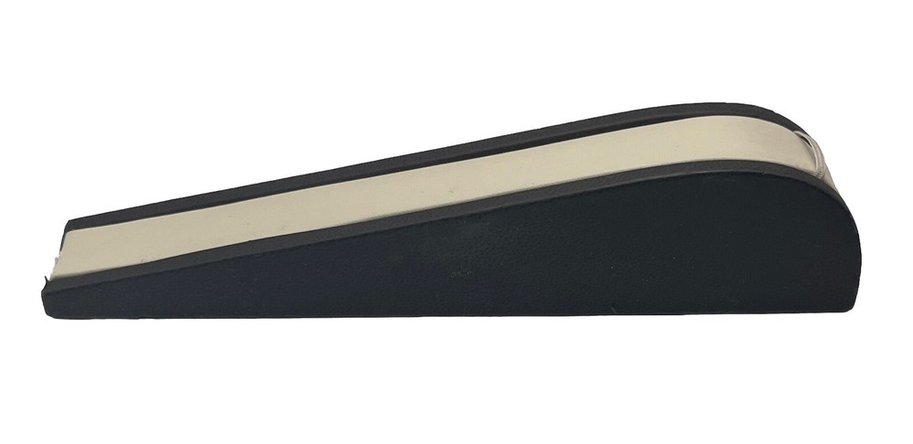 Leatherette Single Bracelet Display Ramp (Narrow)