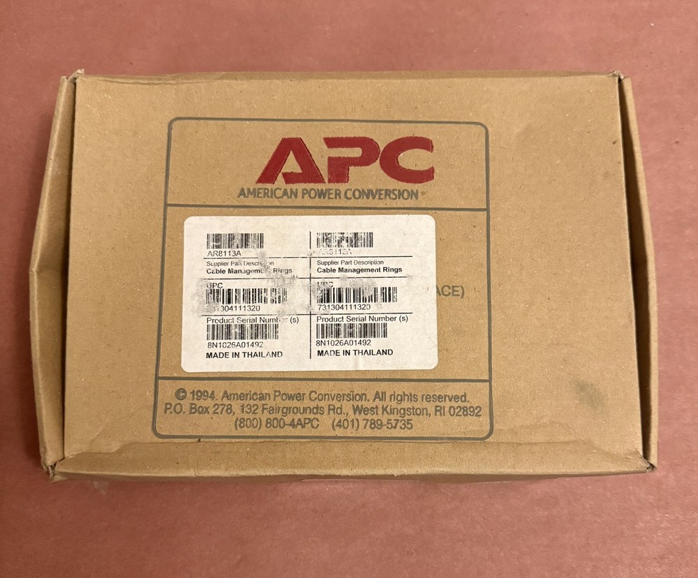 APC AR8113A Cable Management Rings Rack Mount Kit New Open Box