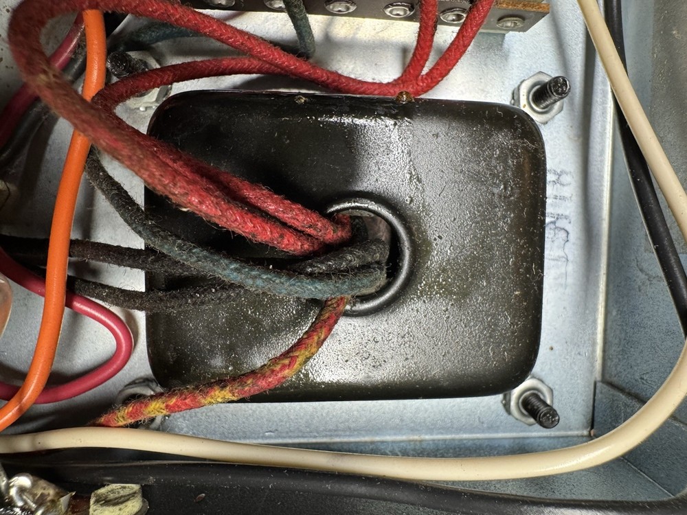 lowery solid state amplifier With Petal