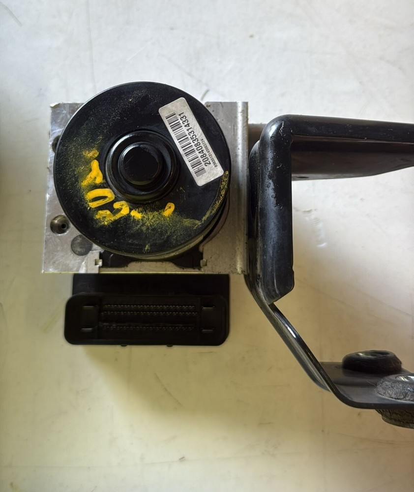 2013 DODGE RAM 1500 ABS Anti-lock Brake Pump CONTROL MODULE P68207201AC