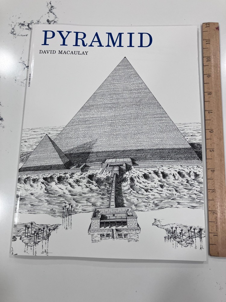 SCHOLASTIC, INC ~ PYRAMID BY DAVID MACAULEY PAPERBACK ~ NEW!