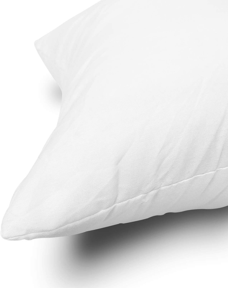 Throw Pillow Inserts Set of 4 Lightweight Down Alternative Polyester Pillow
