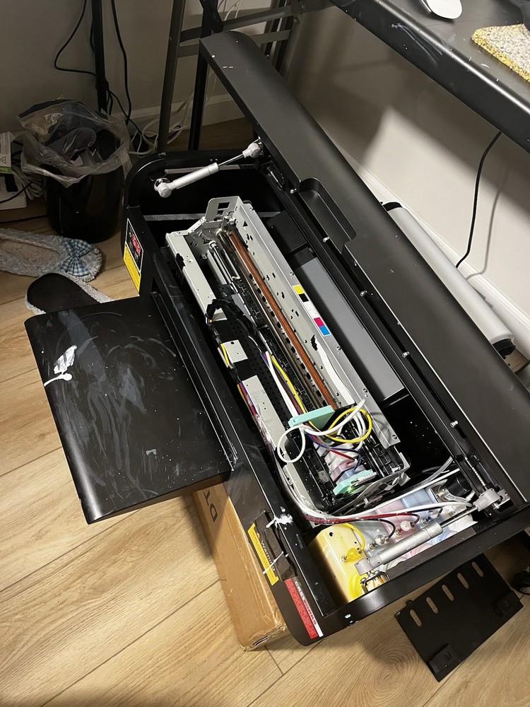 CREWORKS V720 Wide/Large Format Inkjet Printer with Roll Holder – DTF Ready
