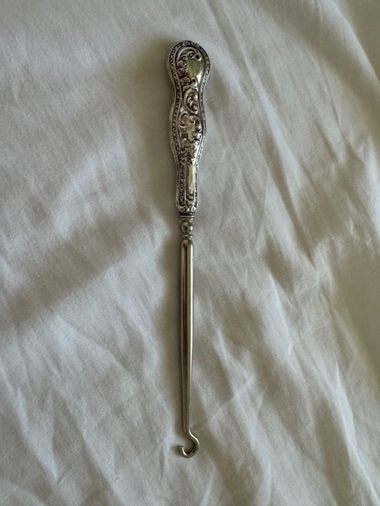 Antique Lionel Smith & Co. Sterling Silver Handle Button Hook Scrolling Design