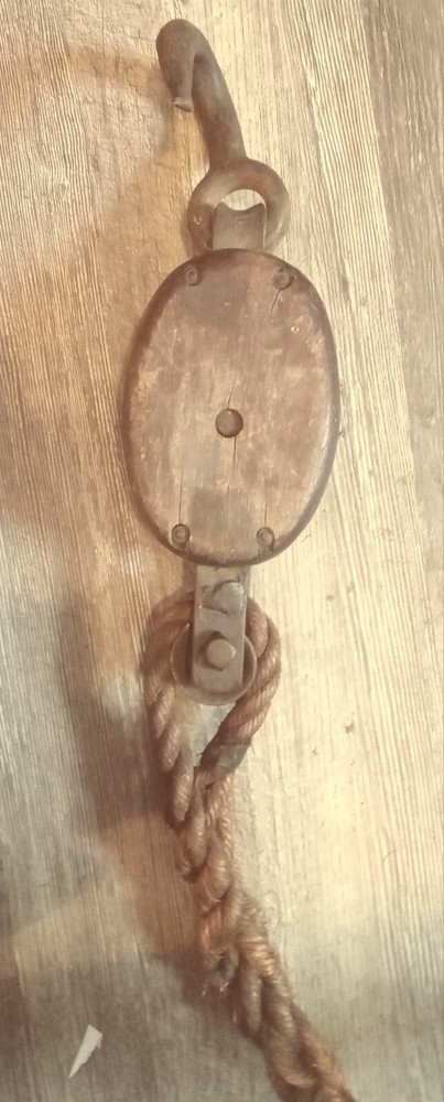 Block & Tackle - Vintage Practical Tactical Or Decortive