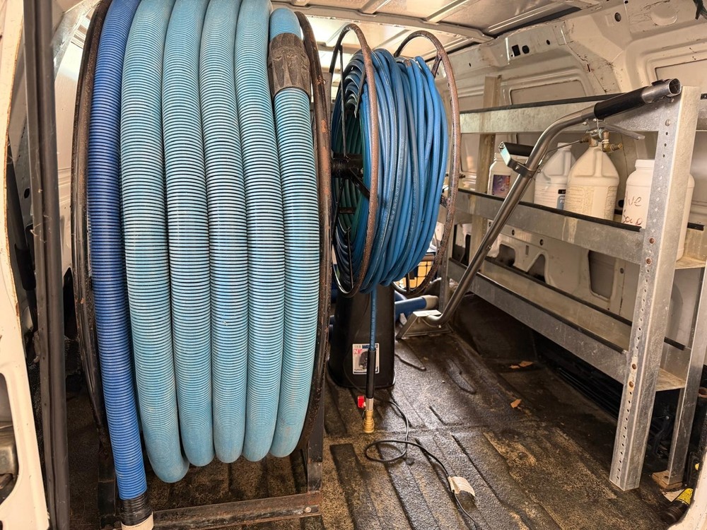 cargo van/truckmount