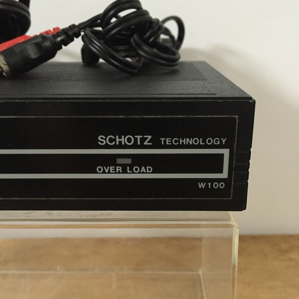 Vintage Schotz Technology RECOTON W100 Audio System Transmitter Box w/ cables