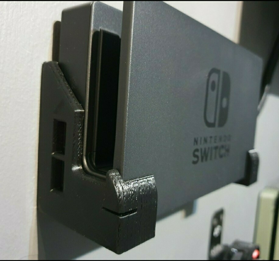 Nintendo Switch Wall Mount Black / White