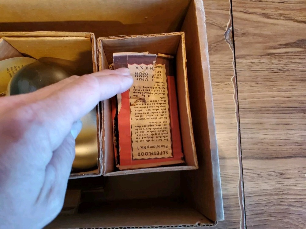 POWERLITE JUNIOR MODEL 20 TESTED AND WORKING