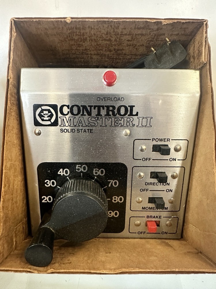 MRC Control Master II for Powering Electric Model Train