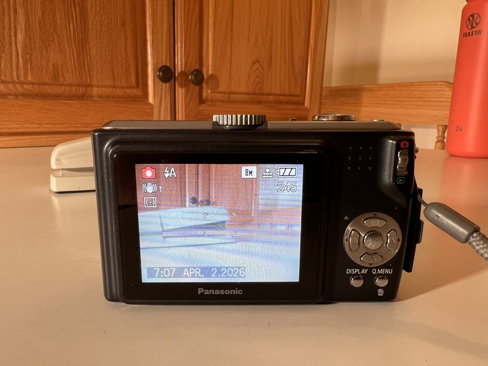 Panasonic LUMIX DMC-TZ4 8.1MP Digital Camera - Black