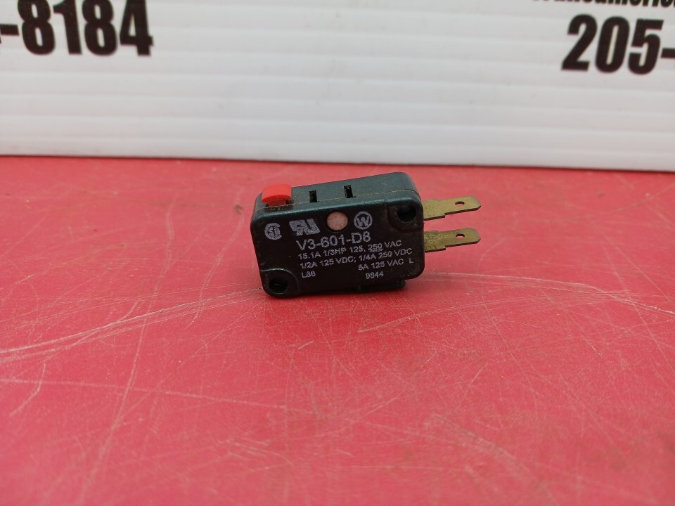 1 lot of 5 Honeywell, Snap Action Basic Switch, V3-601-D8