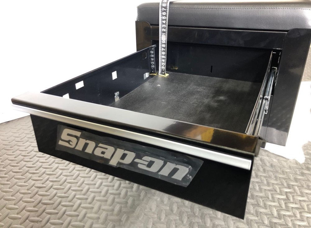 Snap-on Seat Creeper Roller black rare UNUSED