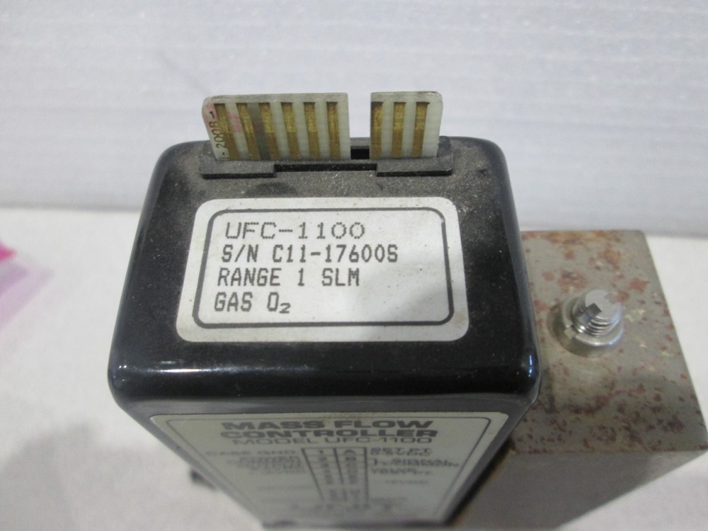 Unit UFC-1100 Mass Flow Controller, Gas o2, 1 SLM
