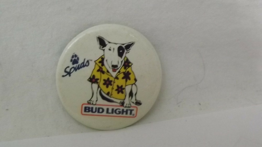 Vintage Spuds MacKensie Bud Light Button