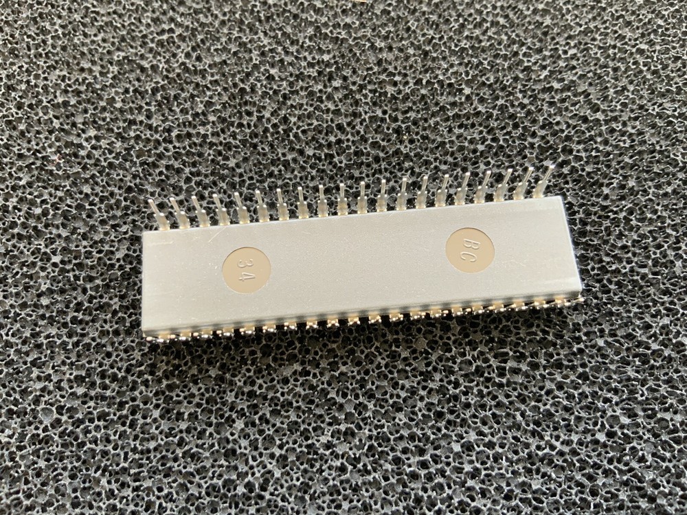 HITACHI HD63B03RP 40-PIN PROCESSOR Ic-8-bit CMOS Cpu-2mhz