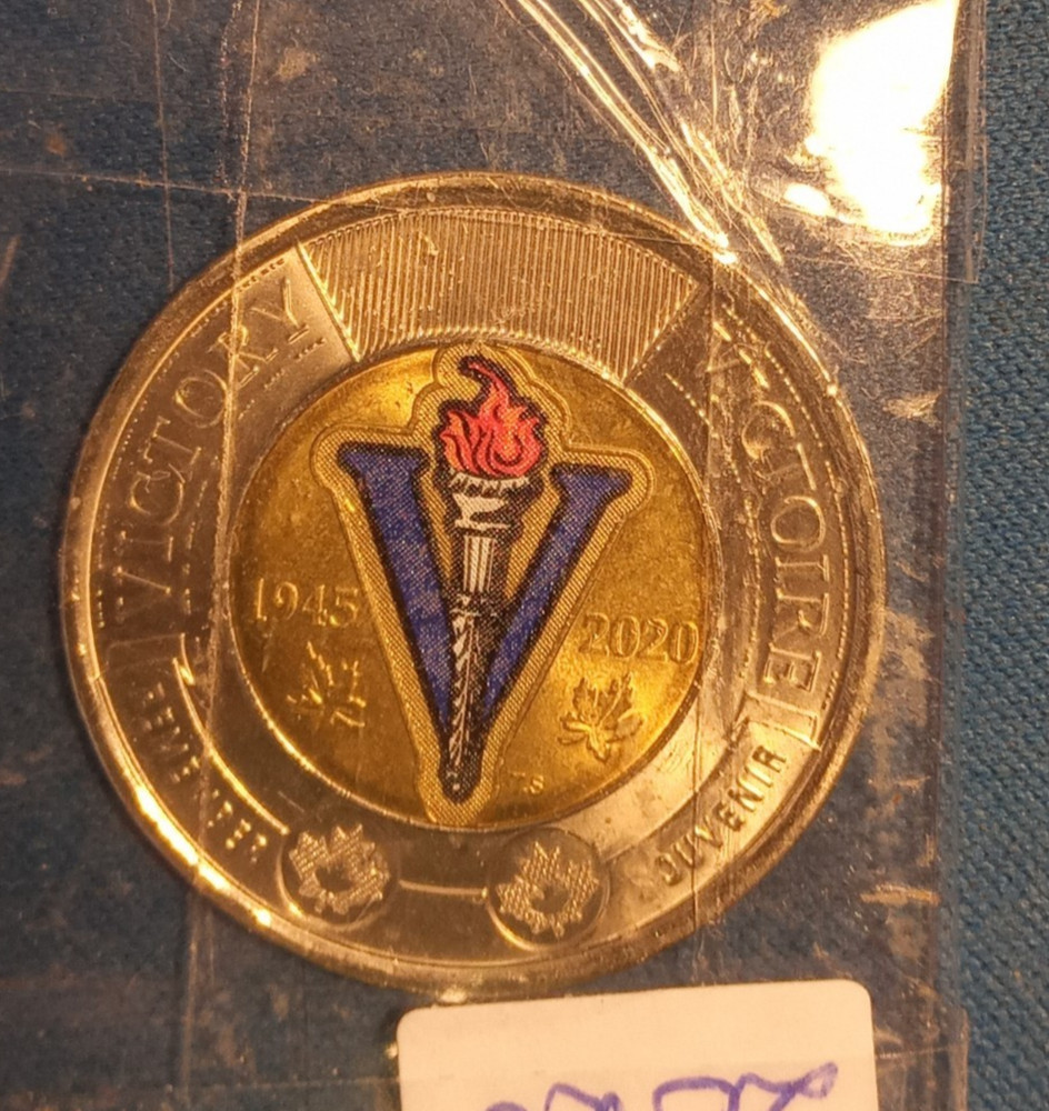 CANADA 2020 TooNIE REMEMBER VICTORY uncirculated
