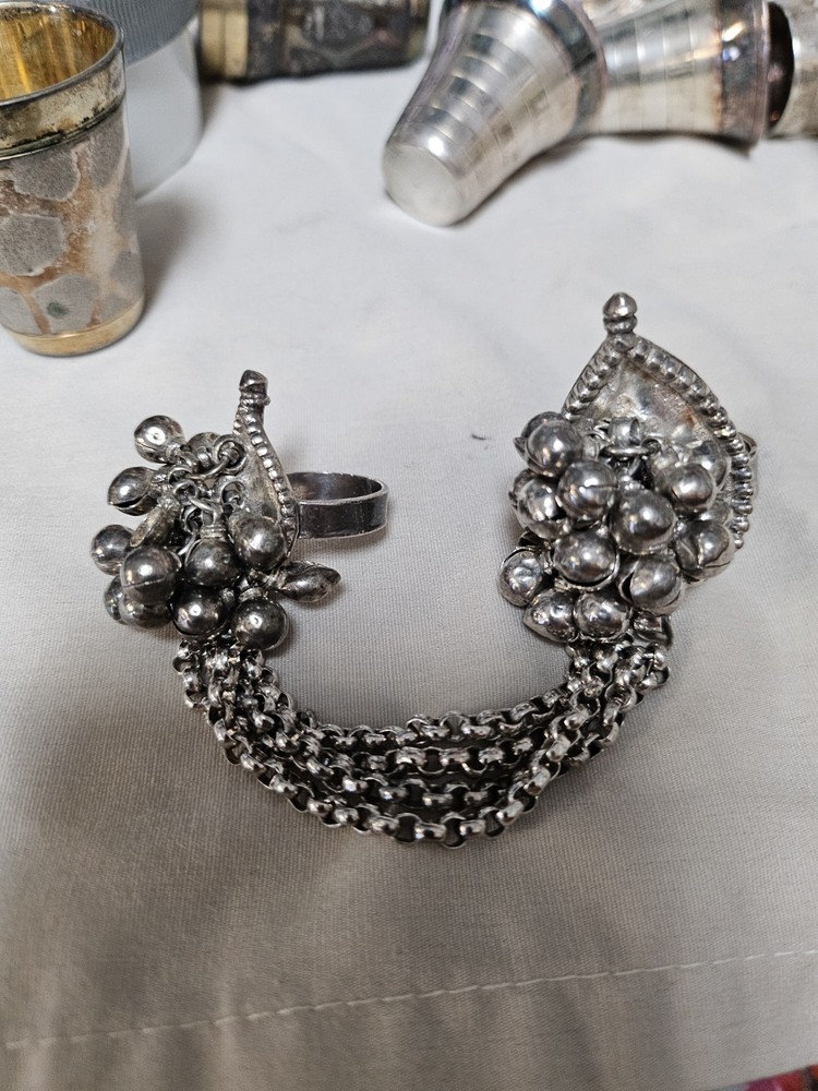 Sterling Silver Adjustable  Toe & Finger Ring, chain connected.