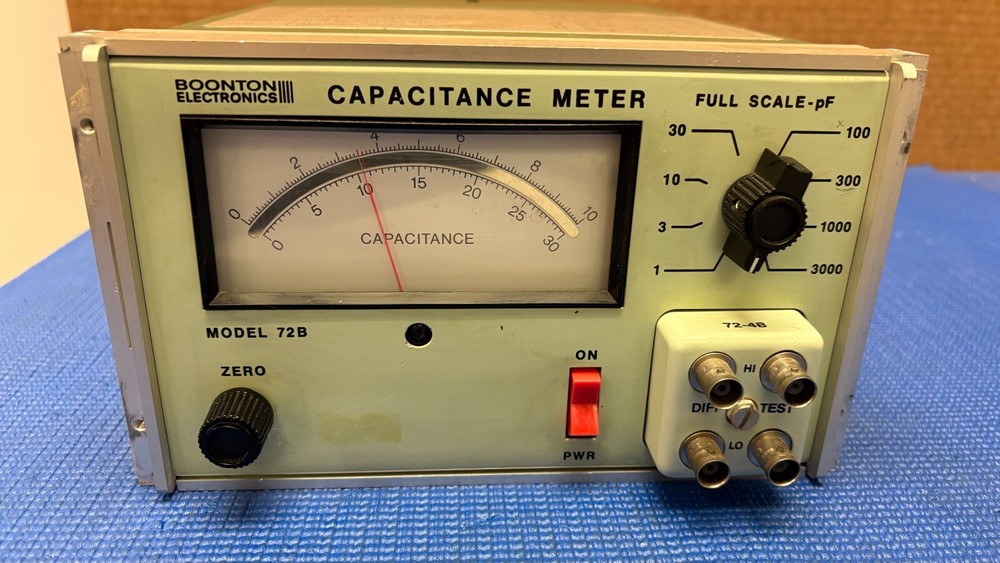 BOONTON ELECTRONICS MODEL 72B CAPACITANCE METER