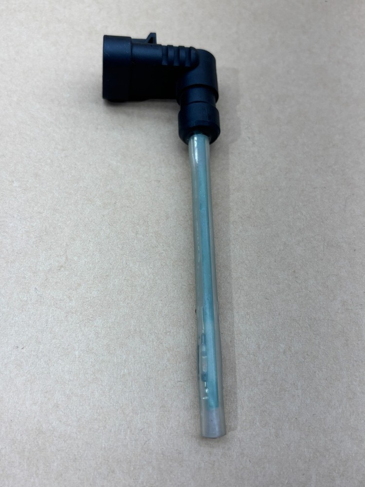Genuine Volvo 22564822 Replacement Coolant Level Sensor Mack