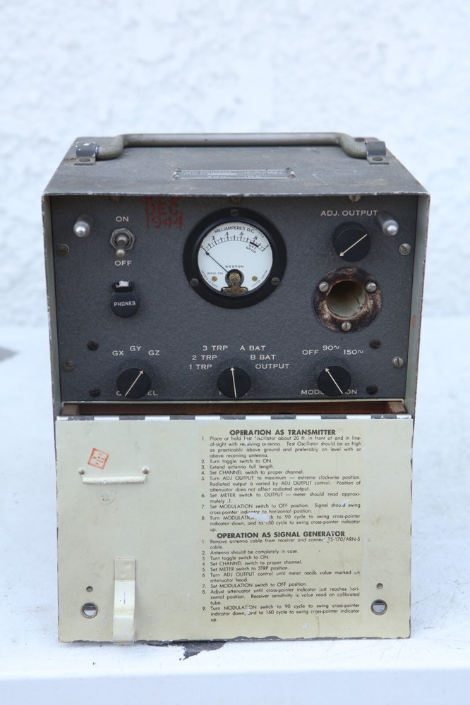 Signal Corps TS-170 ARN-5 U.S. Army Test Oscillator Vintage Military