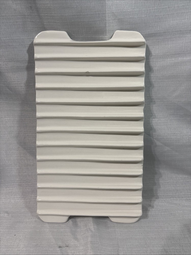SEARS Microwave Roast Rack Bacon Model 5389 USA Ceramic white