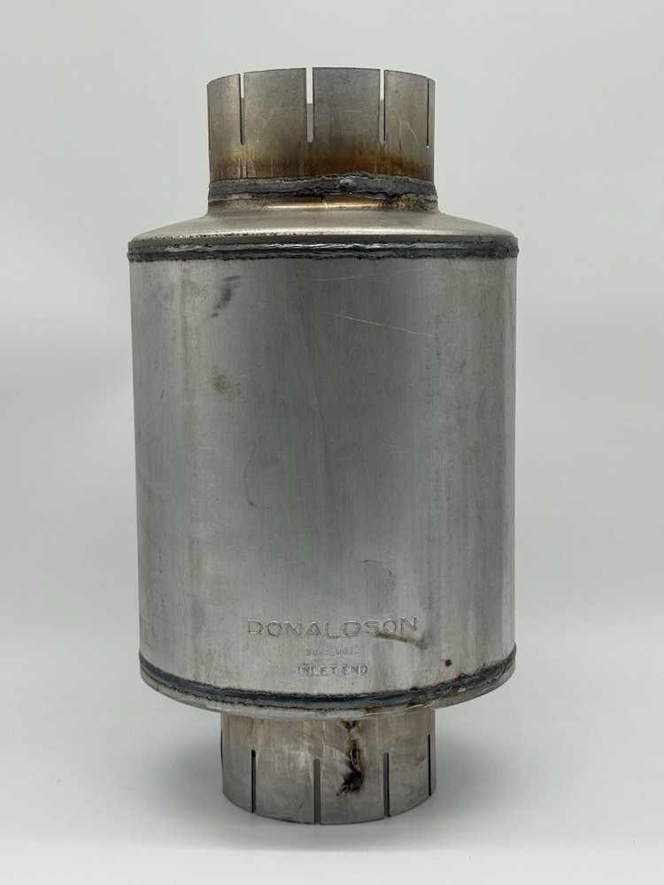 Donaldson M09-0072, Muffler, NOS
