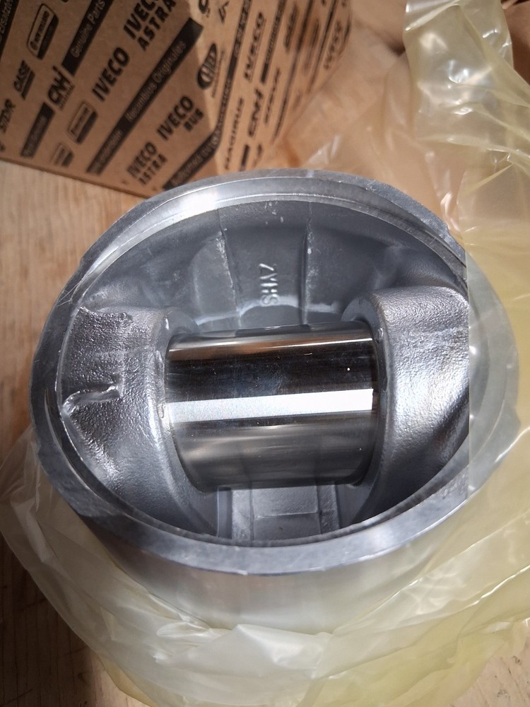 Cummins replacement 4B 6B 4BT 6BT piston 3907163