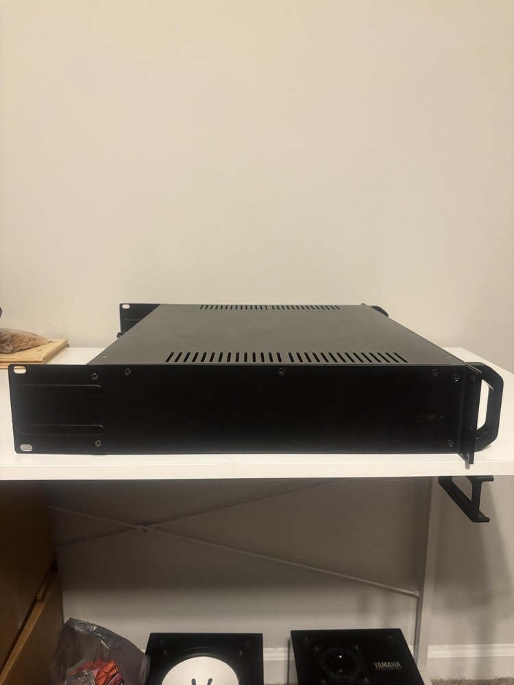 Avatone CLA-200 Studio Reference Amplifier Tested Working **READ DESCRIPTION