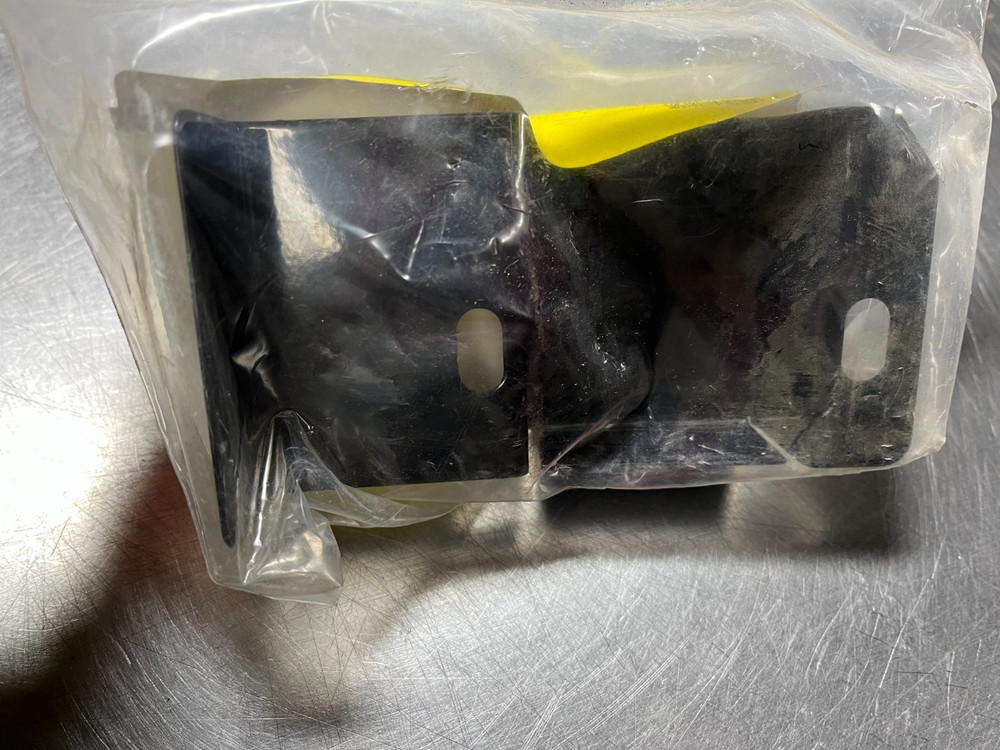 832940 Jacobsen Black COVER