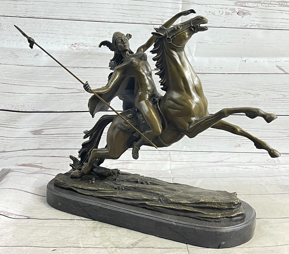 Art Decor Mythical Attacking Amazon Female Bronze Sculpture Marble Base Figure