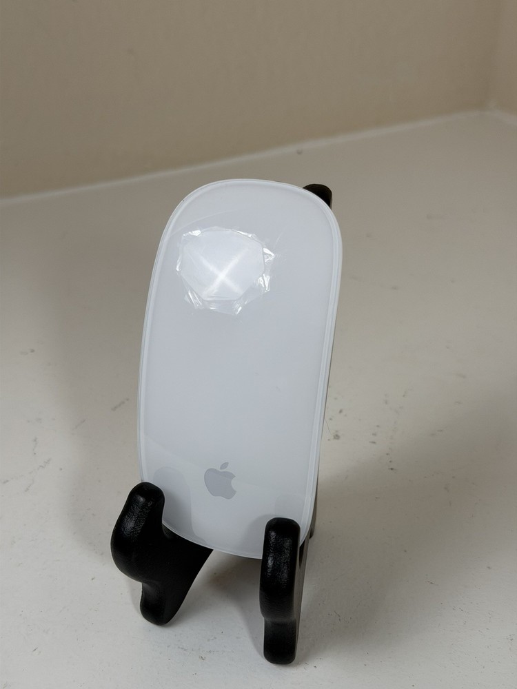 Apple Magic Mouse A1296 3Vdc Wireless Slim Bluetooth White - Tested & Works