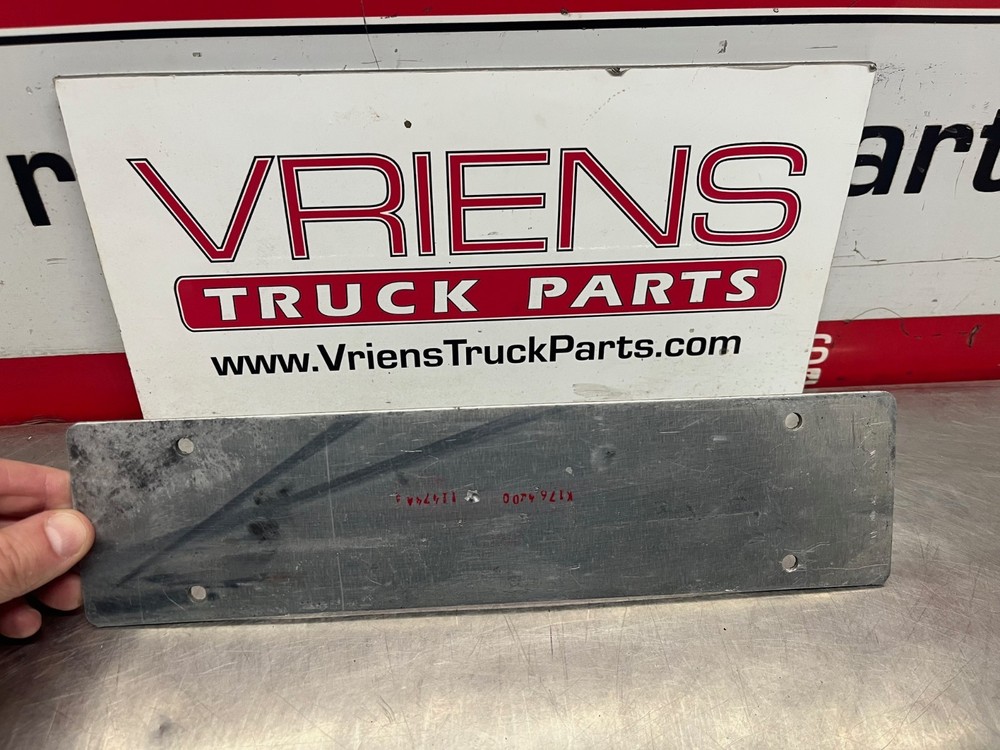 KENWORTH K176-4200 PANEL-CB RADIO