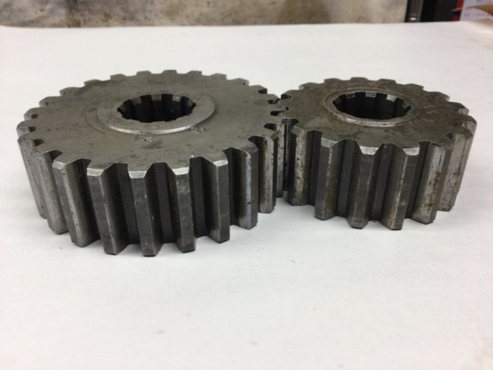 Winters quick change rear end gears set 35,17/24 tooth, used