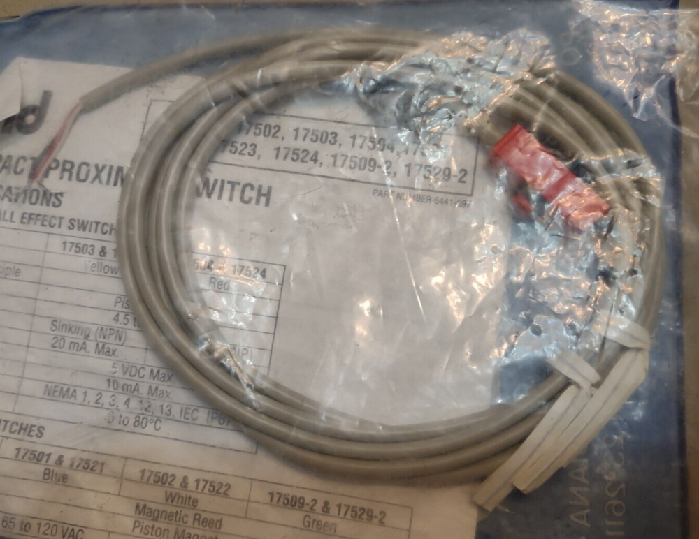 PHD 17504-1-06 REED SWITCH - NIB