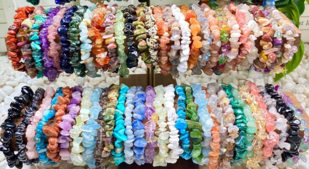 gemstone bracelet stretchy chip stone