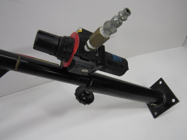 Kapit Semi Automatic Pneumatic Table Top Bottle Cap Tightener