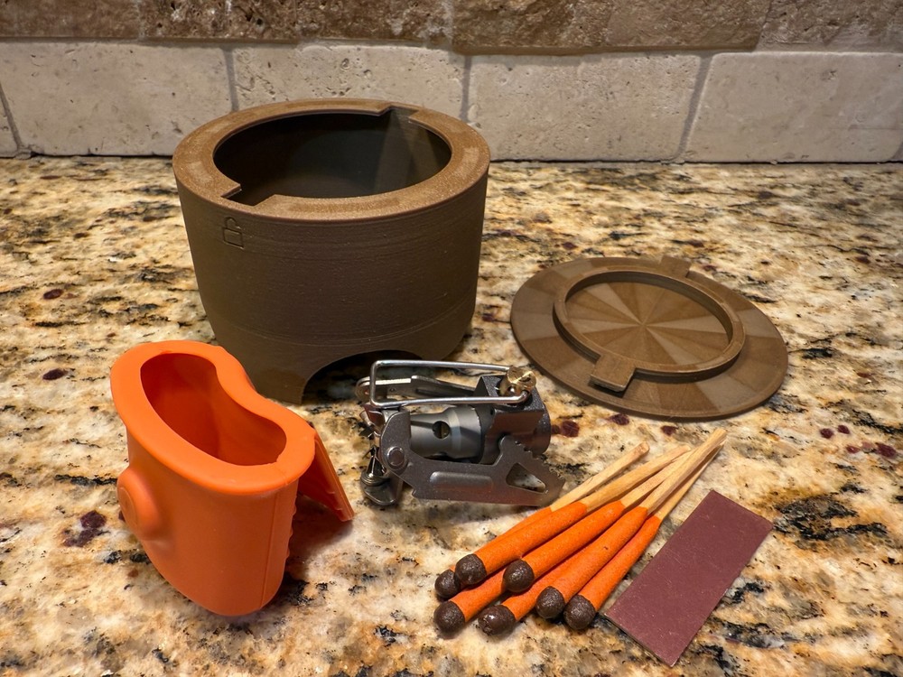 Stash Pot w/Lid - Backpacking Stove Storage/Thread Protector for 110g Fuel