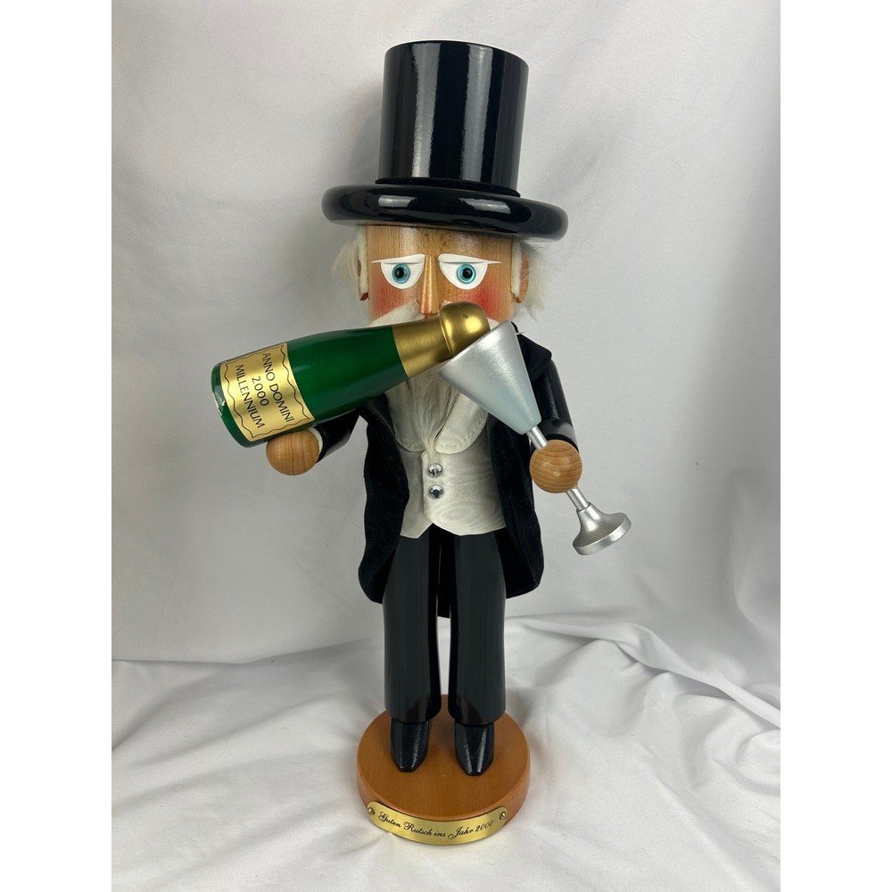 Steinbach Millennium 2000 Gentleman Nutcracker Signed LE 003210/2000 Box